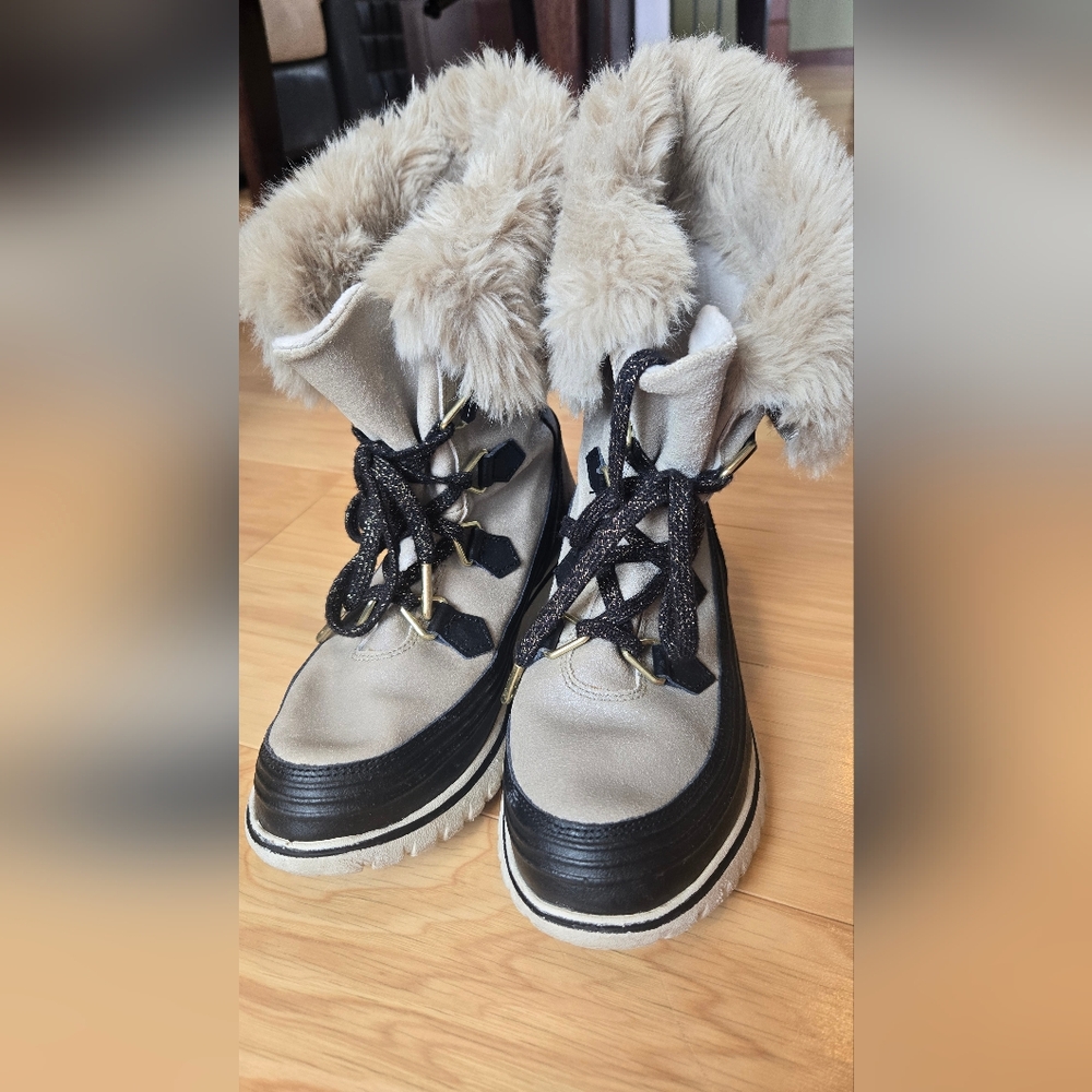 Sorel Snowdance Lace Boot